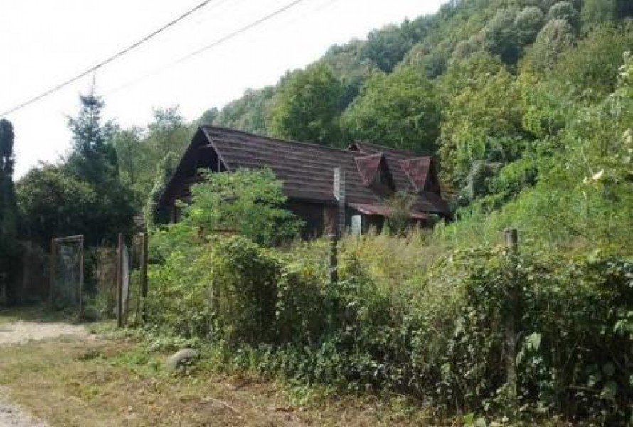 3-room house - Tautii Magheraus, Maramures county